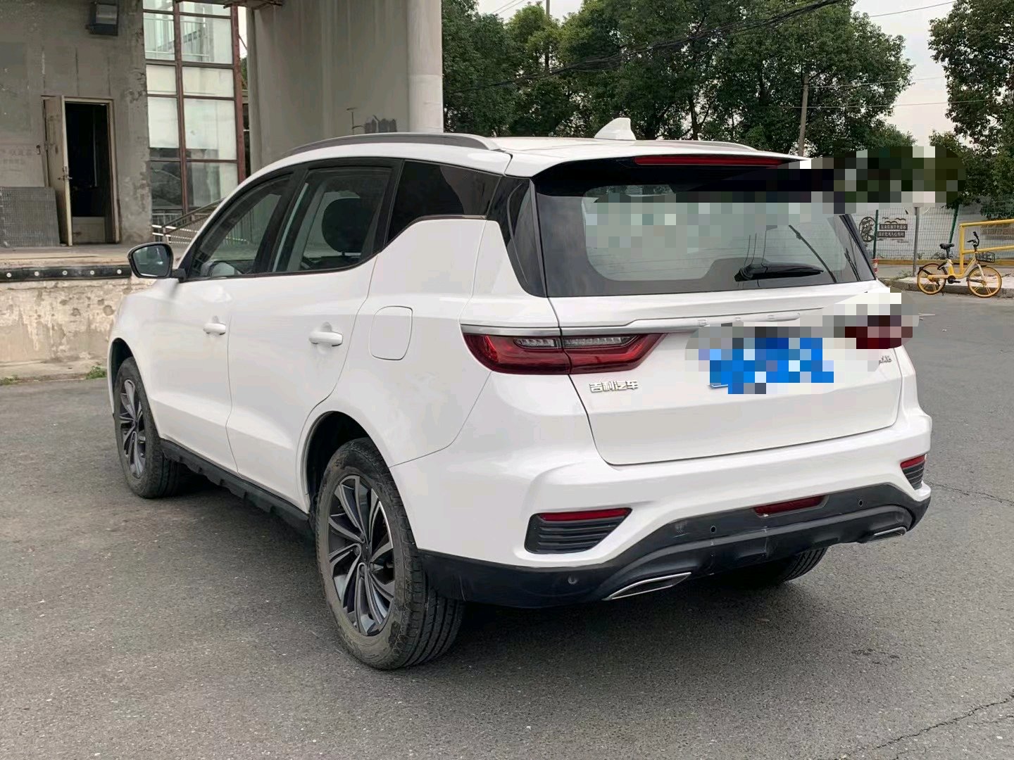 GEELY Vision X6 2019 изображение автомобиля #9