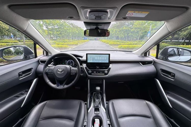 Toyota Corolla Cross 2024 #11 Toyota Corolla Cross 2024 car image #11