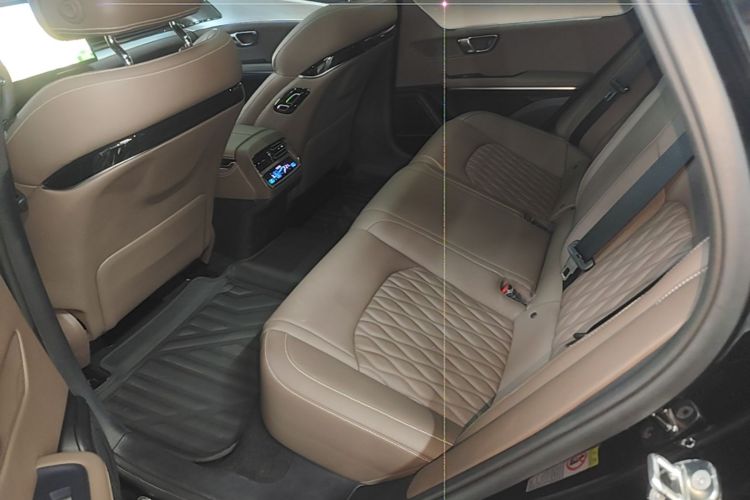 BYD Han 2024 #17 BYD Han 2024 car image #17