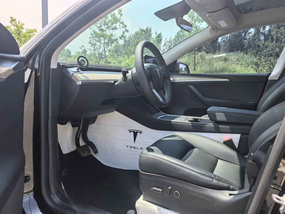 Tesla Model Y 2023 #8 Tesla Model Y 2023 immagine di auto #8