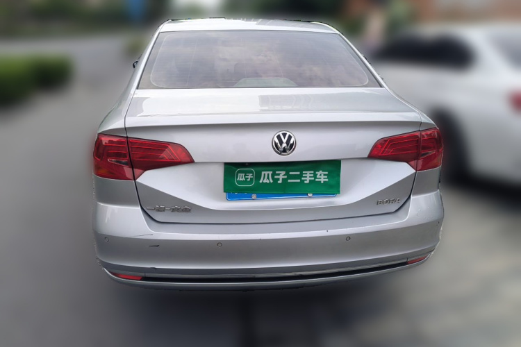 Volkswagen Bora 2016 car image #6