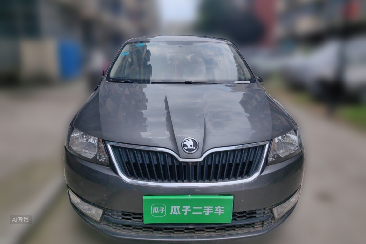 Skoda Rapid 2016 car image #3