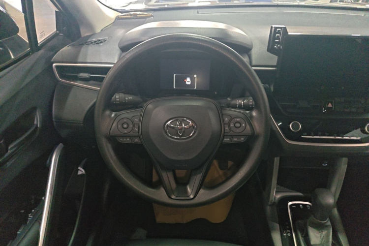 Toyota Corolla Cross 2024 car image #15