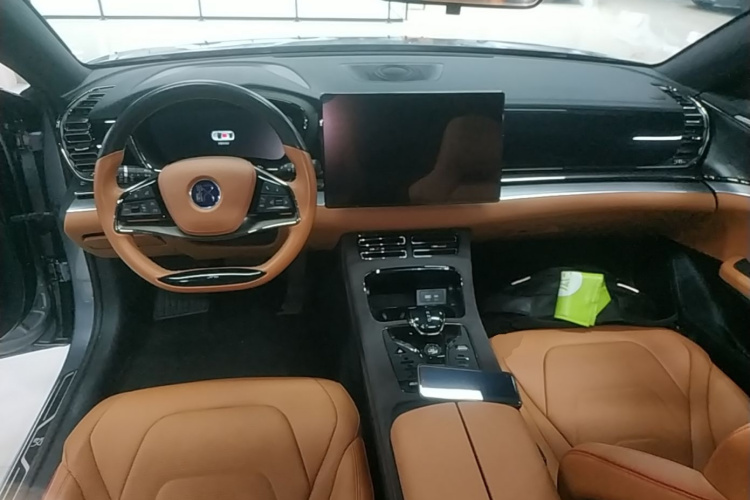 BYD Han 2022 car image #10