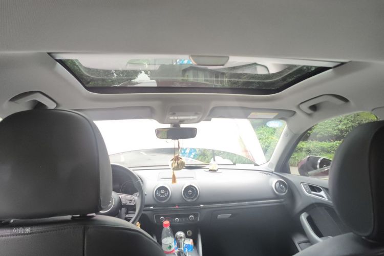 Audi A3 2018 immagine di auto #20
