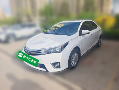 Toyota Corolla 2015 Toyota Corolla 2015 immagine di auto