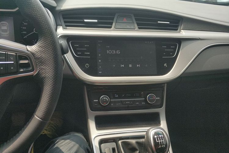 GEELY Emgrand GL 2018 car image #13