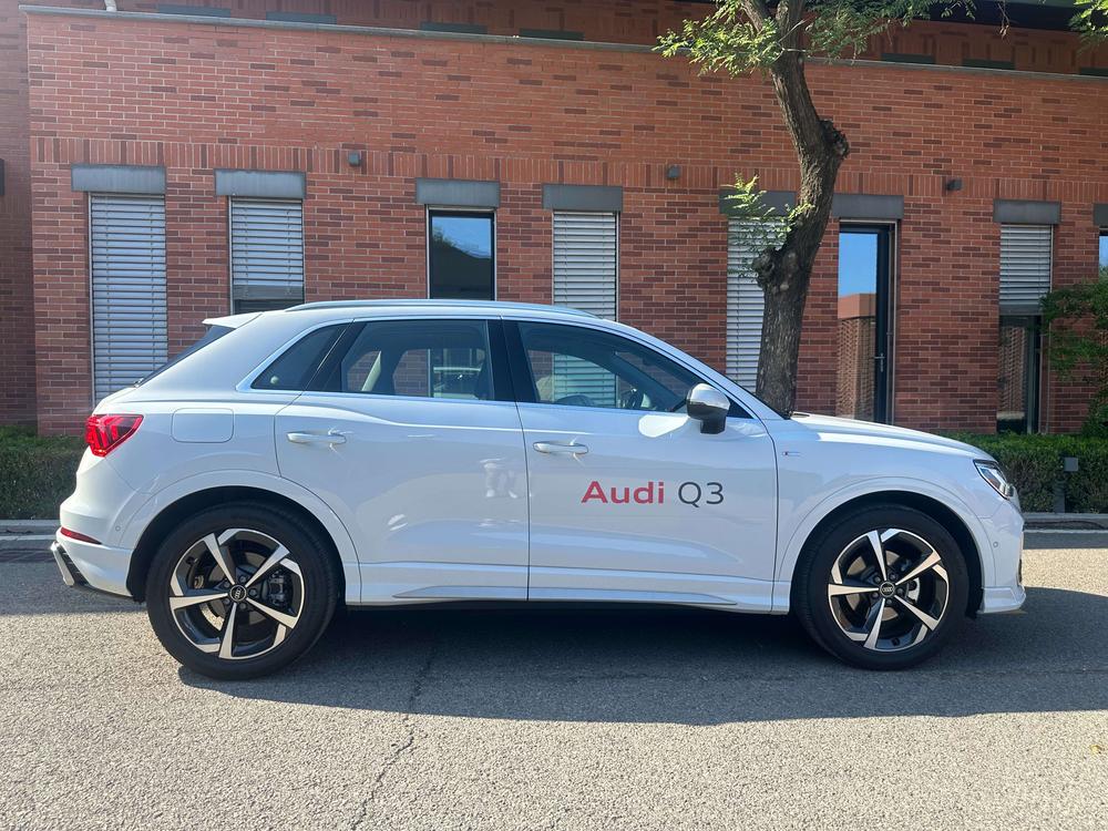 Audi Q3 2025 #5 Audi Q3 2025 car image #5