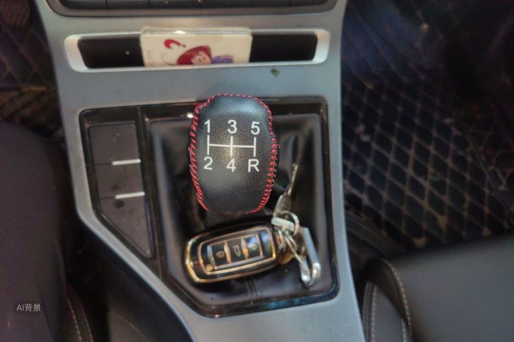 GEELY Emgrand 2018 car image #16
