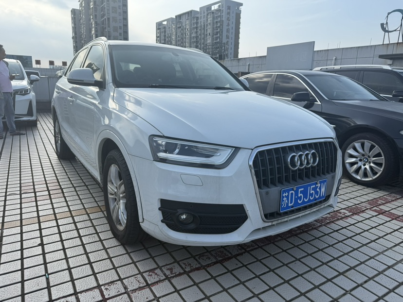 Audi Q3 2015 Audi Q3 2015 car image
