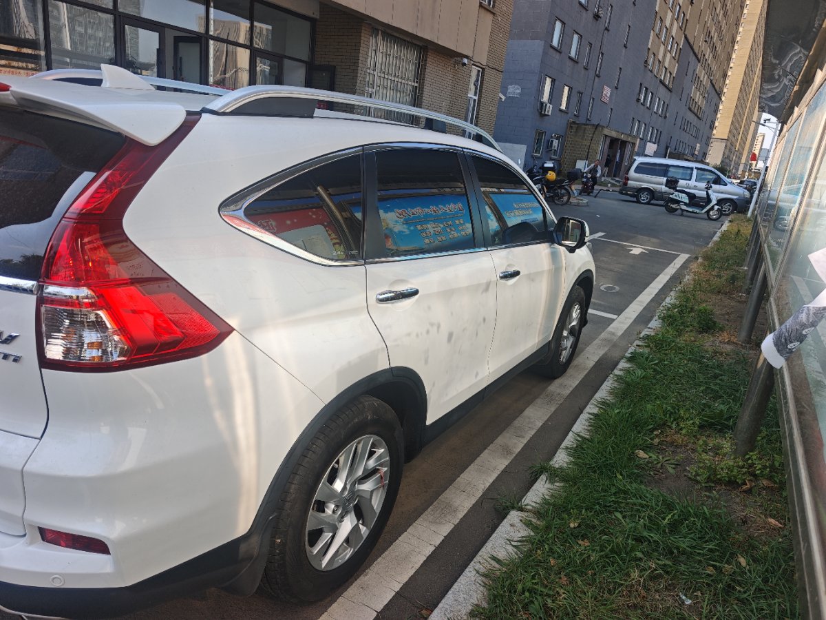 Honda CR-V 2016 car image #2