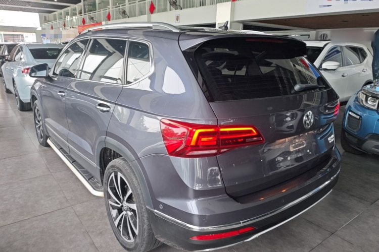 Volkswagen Tharu 2020 car image #5