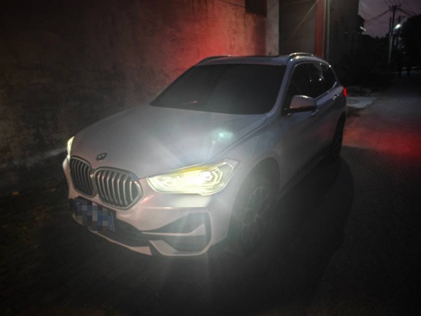 2019 immagine di auto 