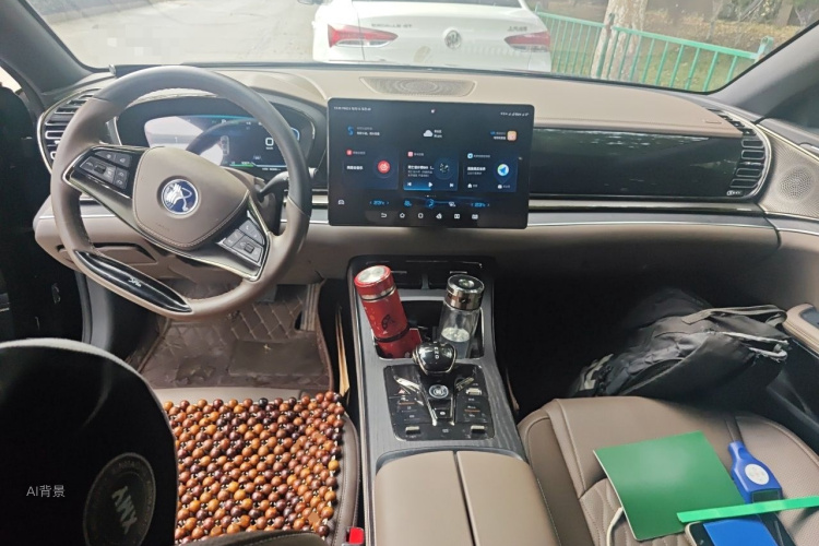 BYD Han 2022 car image #11