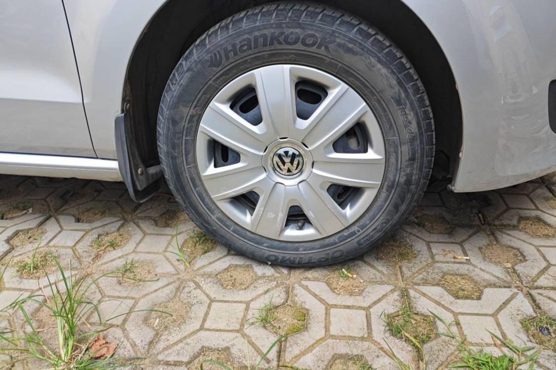 Volkswagen Polo 2013 car image #9