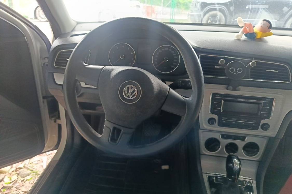 Volkswagen Lavida 2014 car image #22