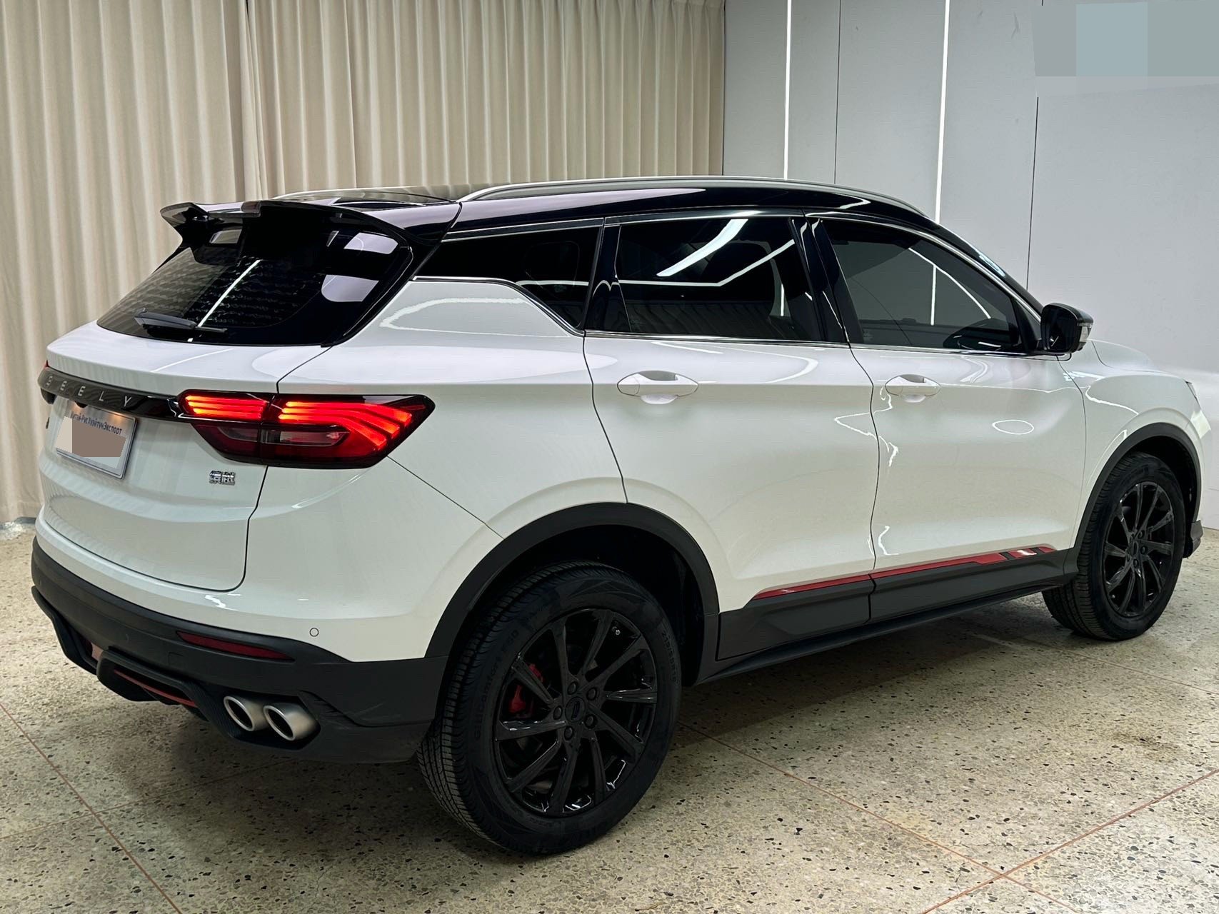 GEELY Coolray 2022 car image #4