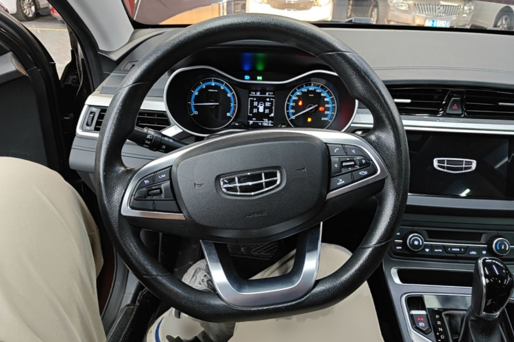 GEELY Emgrand 2020 car image #15