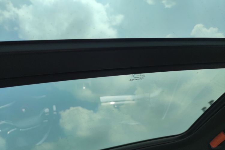 BYD Han 2023 car image #20