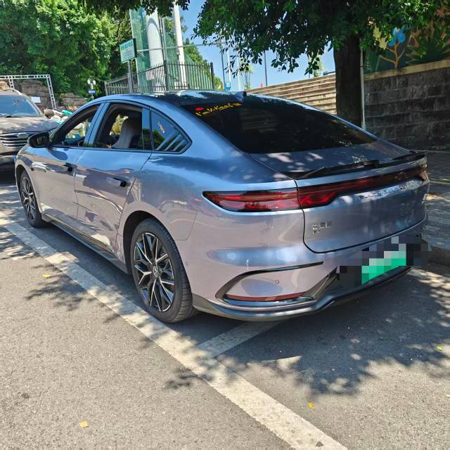 BYD Han 2024 image de voiture #3