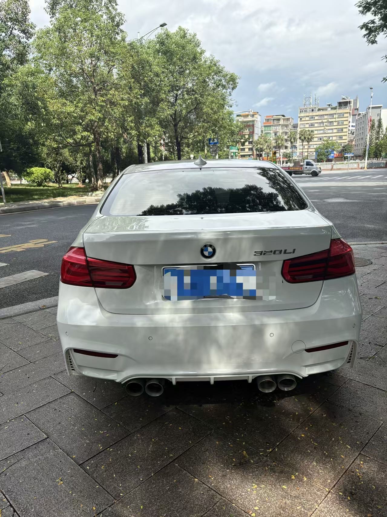 BMW 3 Series 2018 car image #5