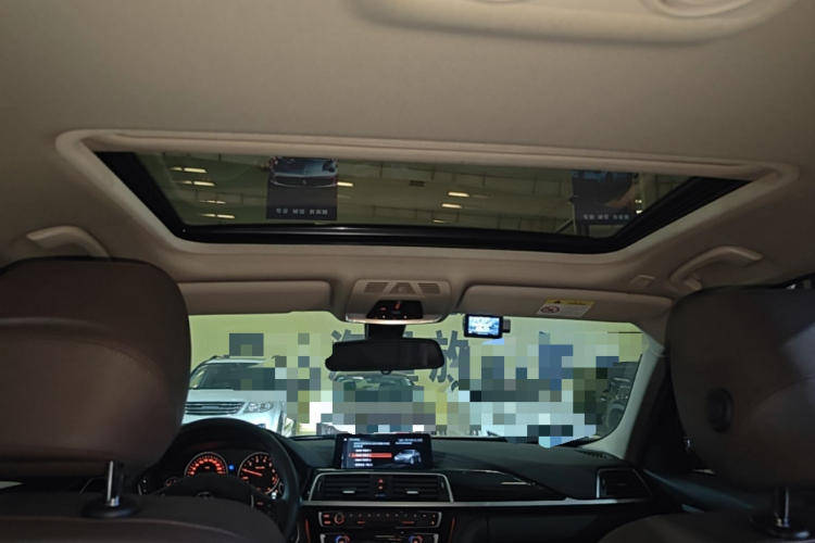 BMW 3 Series 2019 #18 BMW 3 Series 2019 car image #18