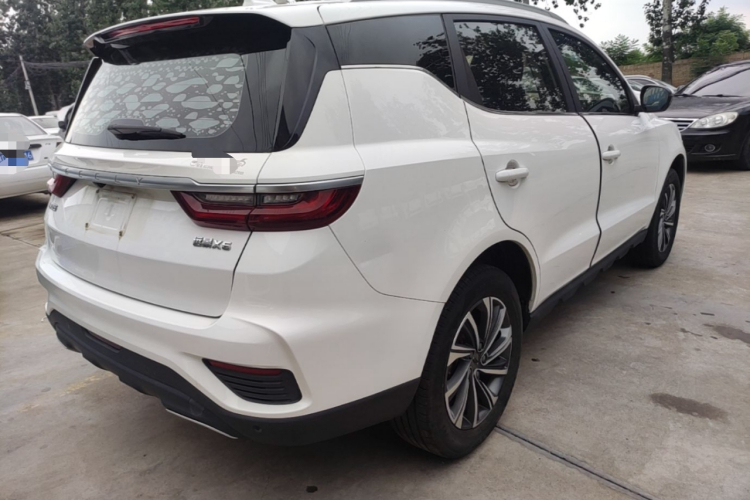 GEELY Vision X6 2020 #7 GEELY Vision X6 2020 car image #7