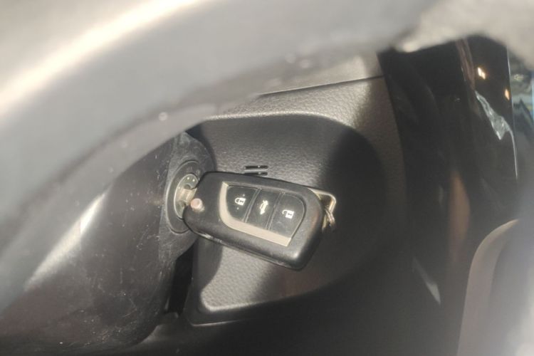 Toyota Corolla 2017 car image #9