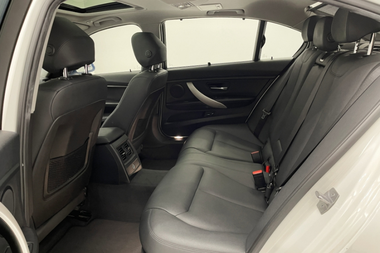 BMW 3 Series 2015 #14 BMW 3 Series 2015 car image #14