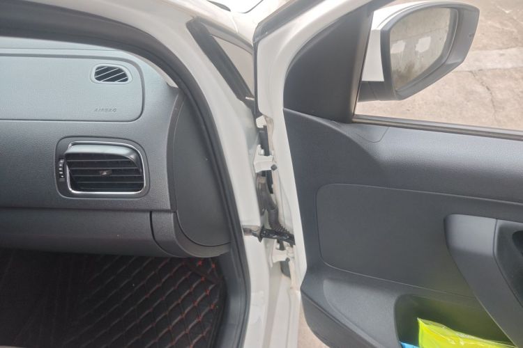 Volkswagen Polo 2018 #21 Volkswagen Polo 2018 car image #21