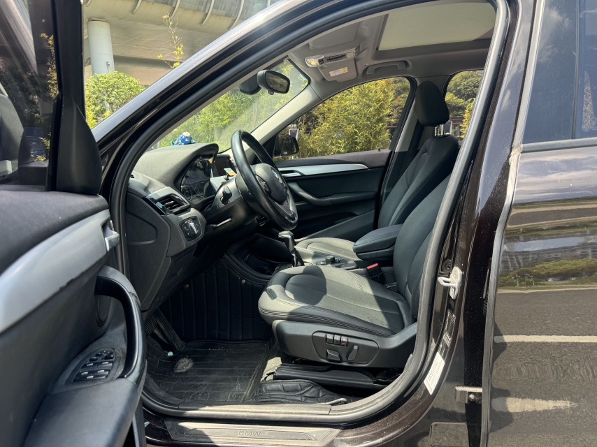 BMW X1 2018 #5 BMW X1 2018 car image #5