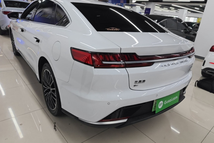 BYD Han 2022 #5 BYD Han 2022 car image #5