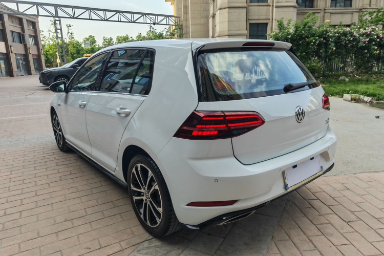 Volkswagen Golf 2018 #6 Volkswagen Golf 2018 car image #6