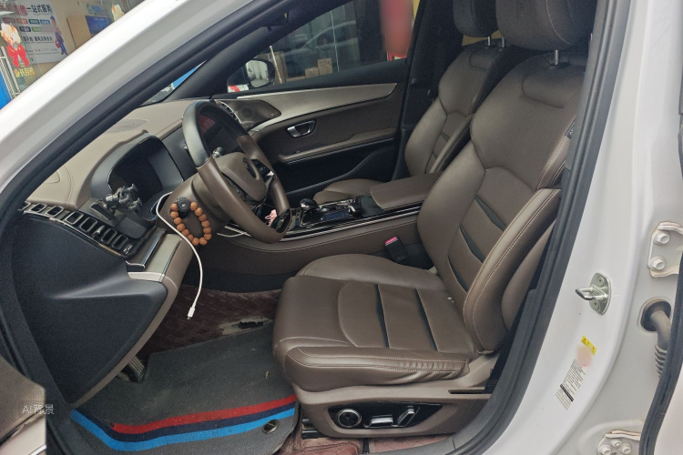 BYD Han 2022 immagine di auto #17