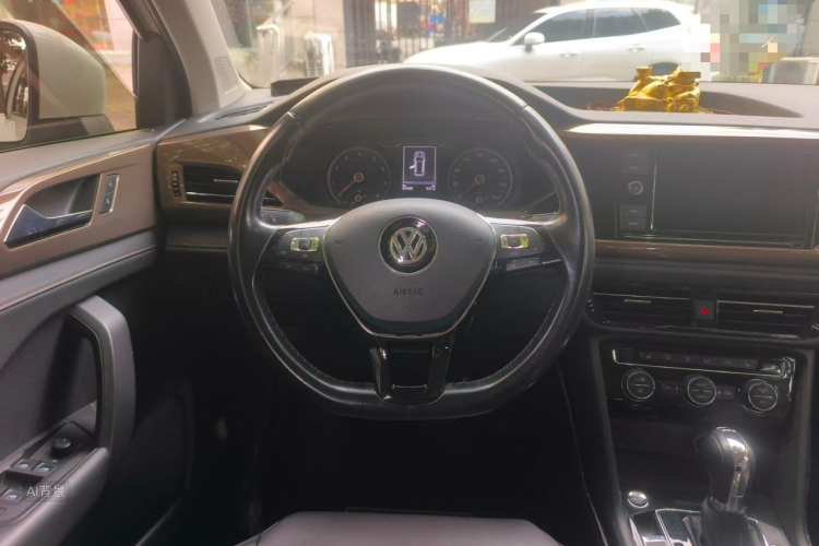 Volkswagen Tharu 2018 #12 Volkswagen Tharu 2018 car image #12