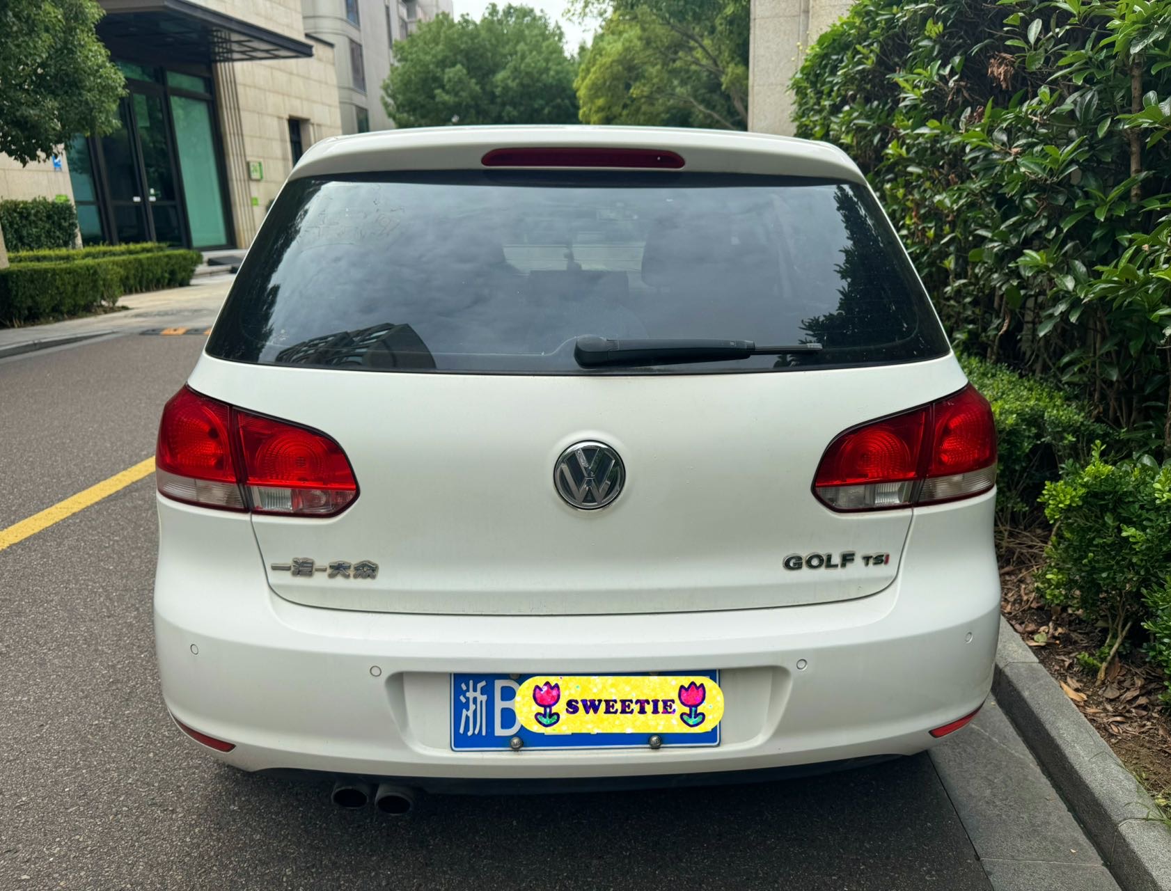 Volkswagen Golf 2012 car image #5