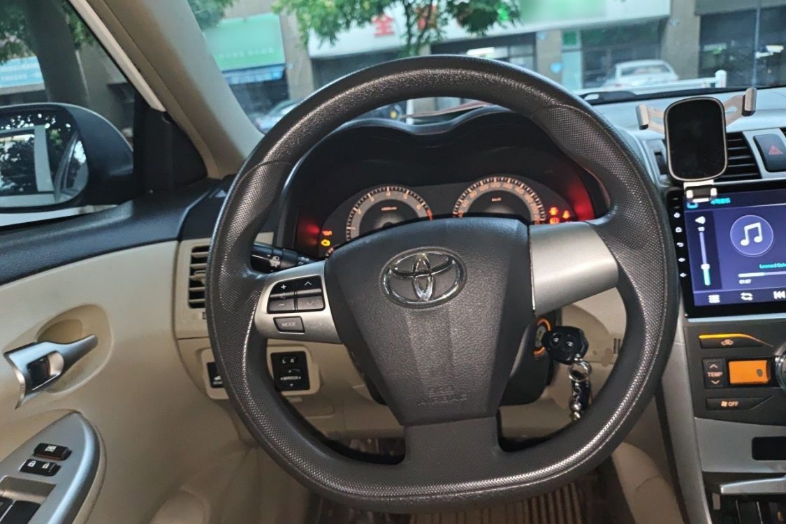 Toyota Corolla 2012 car image #22