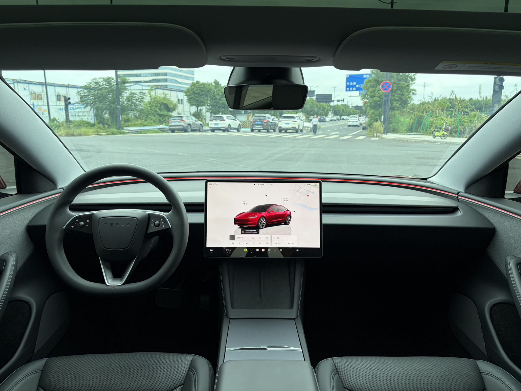Tesla Model 3 2025 imagen de coche #6