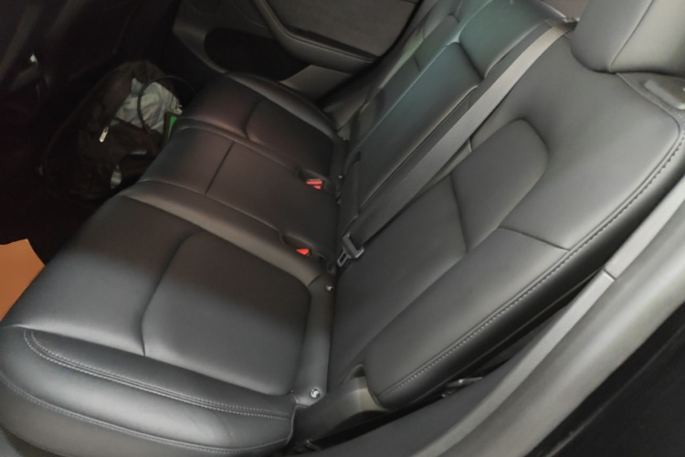 Tesla Model Y 2023 #17 Tesla Model Y 2023 car image #17