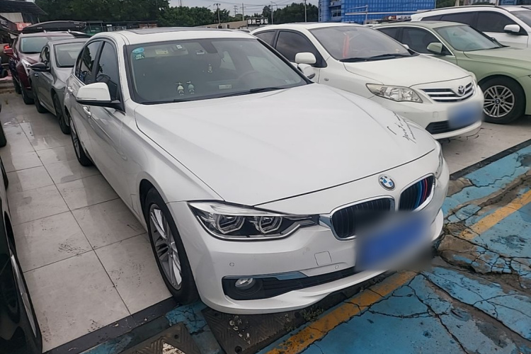 BMW 3 Series 2017 #4 BMW 3 Series 2017 car image #4