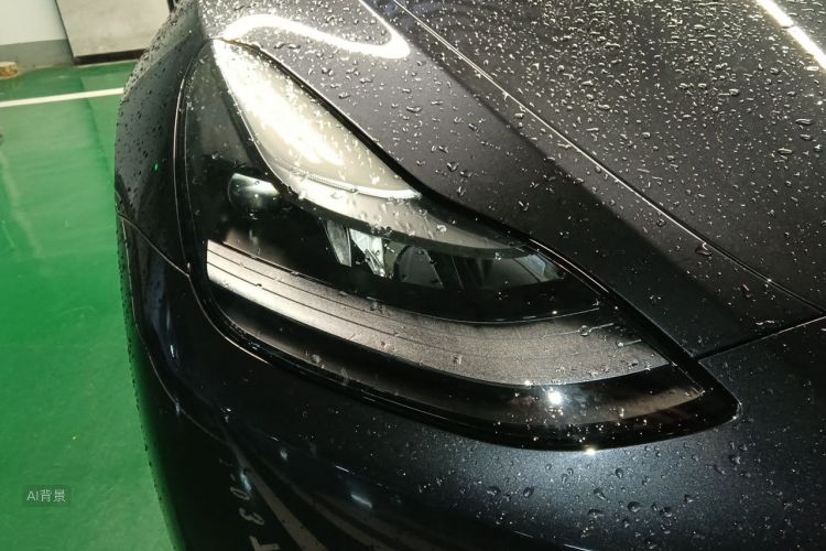 Tesla Model Y 2024 car image #8