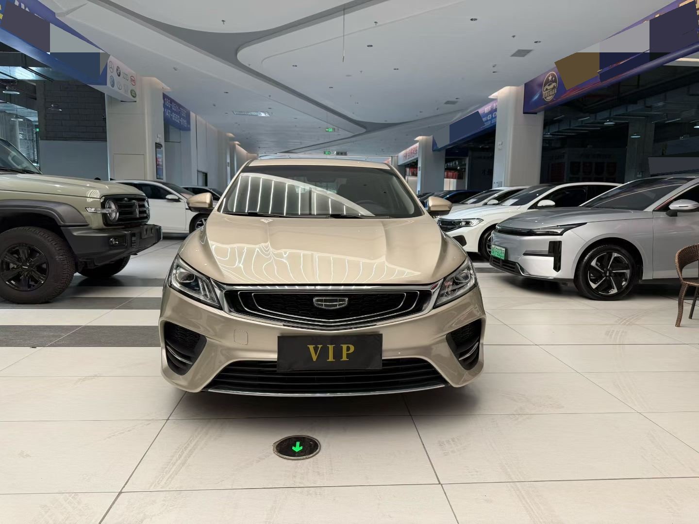 GEELY Binray 2020 immagine di auto #2