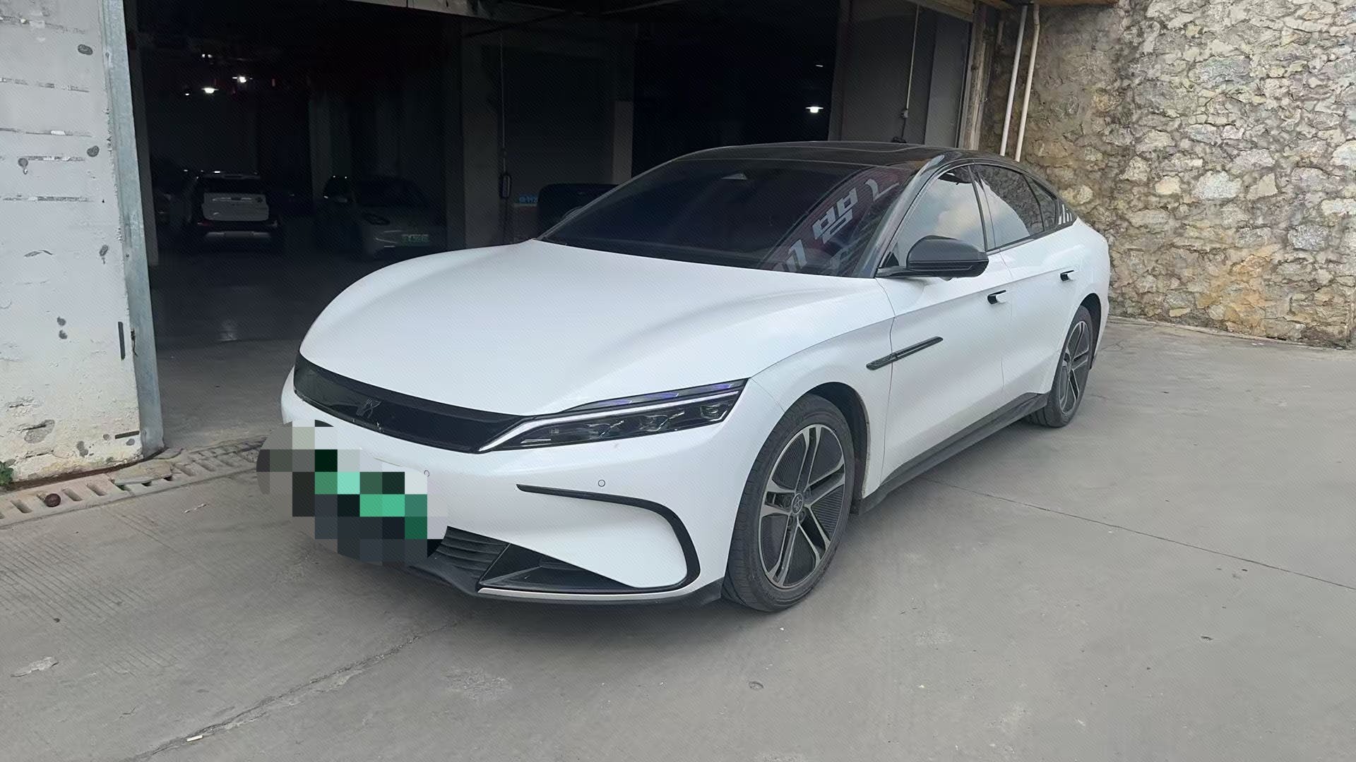 BYD Han 2023 BYD Han 2023 immagine di auto