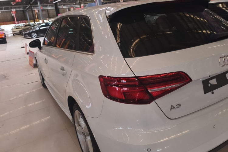 Audi A3 2020 car image #5