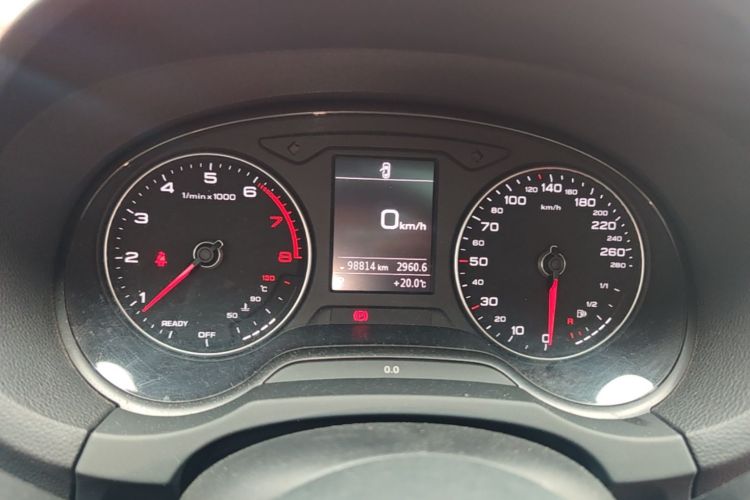 Audi A3 2019 image de voiture #12