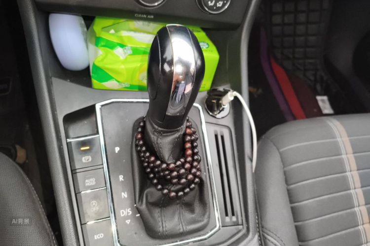 Volkswagen Lavida 2021 car image #16