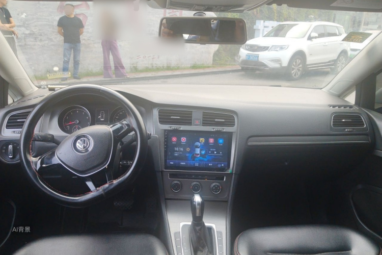 Volkswagen Golf 2014 car image #11