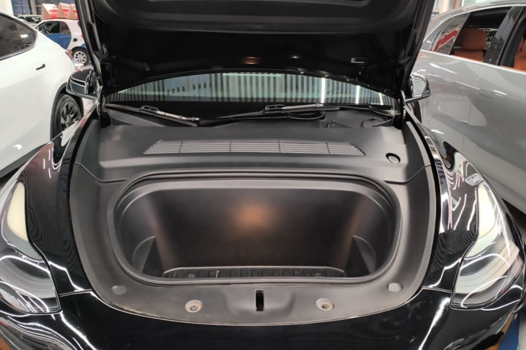 Tesla Model Y 2021 #22 Tesla Model Y 2021 صورة سيارة #22
