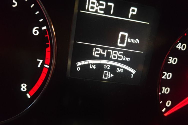 Volkswagen Polo 2016 #10 Volkswagen Polo 2016 car image #10