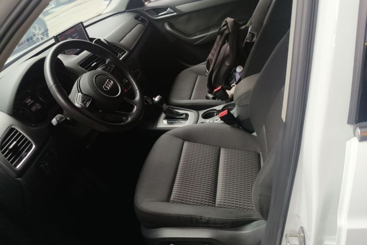 Audi Q3 2015 #15 Audi Q3 2015 صورة سيارة #15